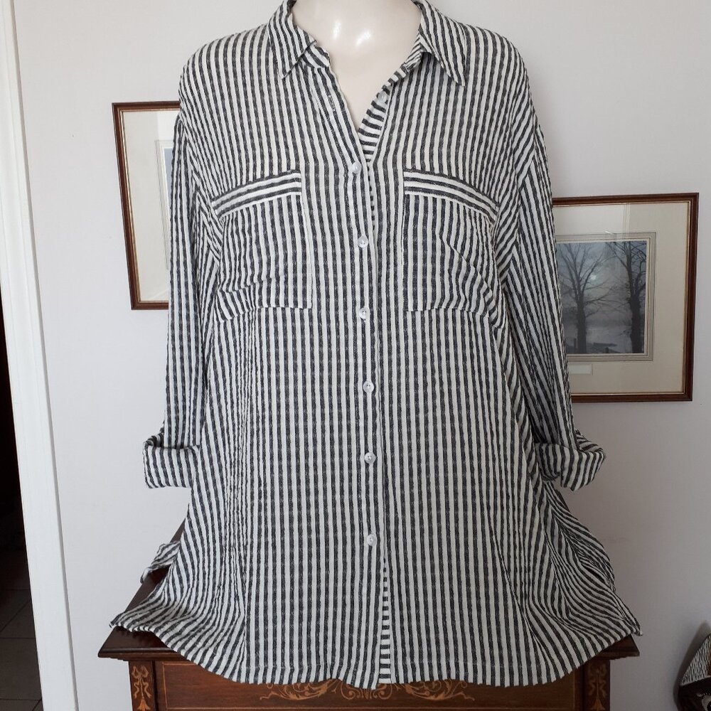 LAST Chance Top - Grey & White - Sz. XL - Tabbed Sleeves - Jane + Delancey - NWT